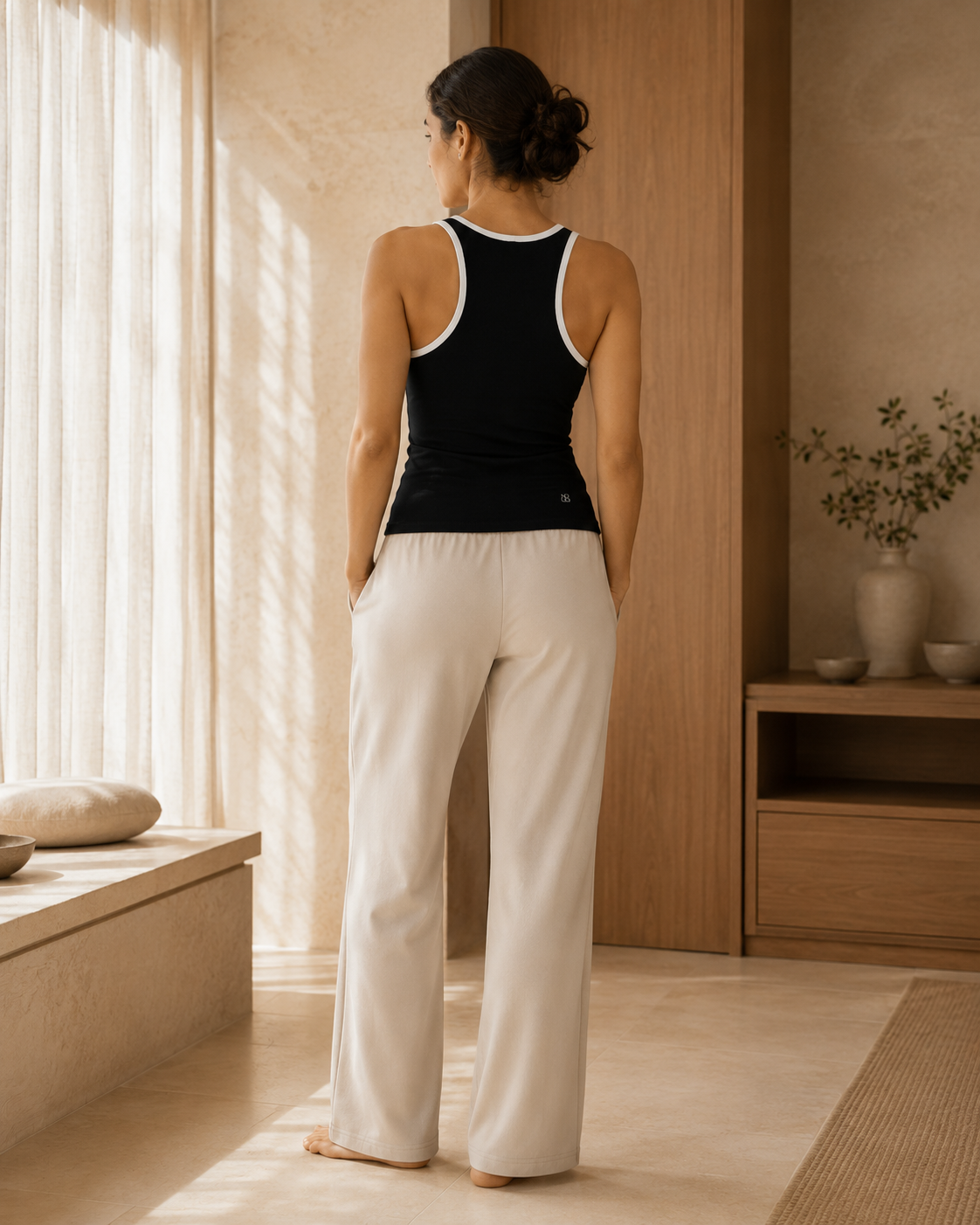 Studio Track Tank