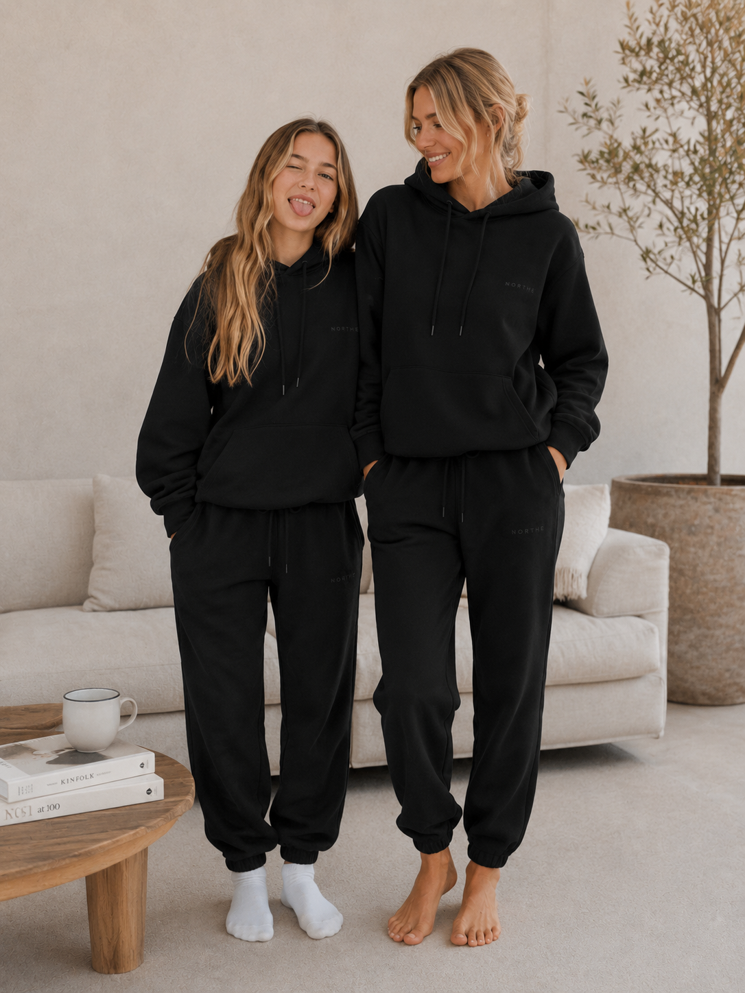 Core Classic Sweatpants- Essential Tone
