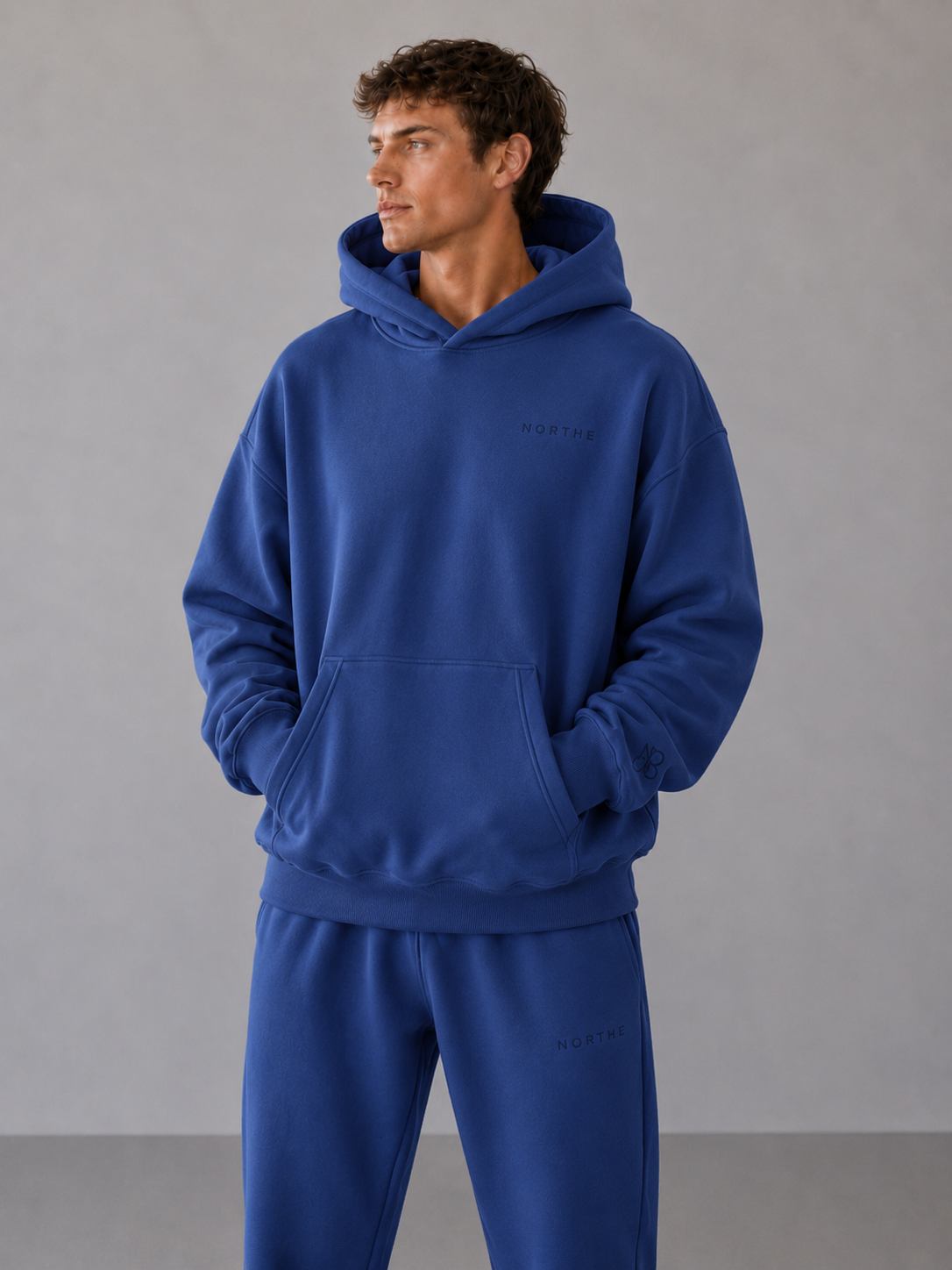 CORE HOODIE - OVERSIZED FIT