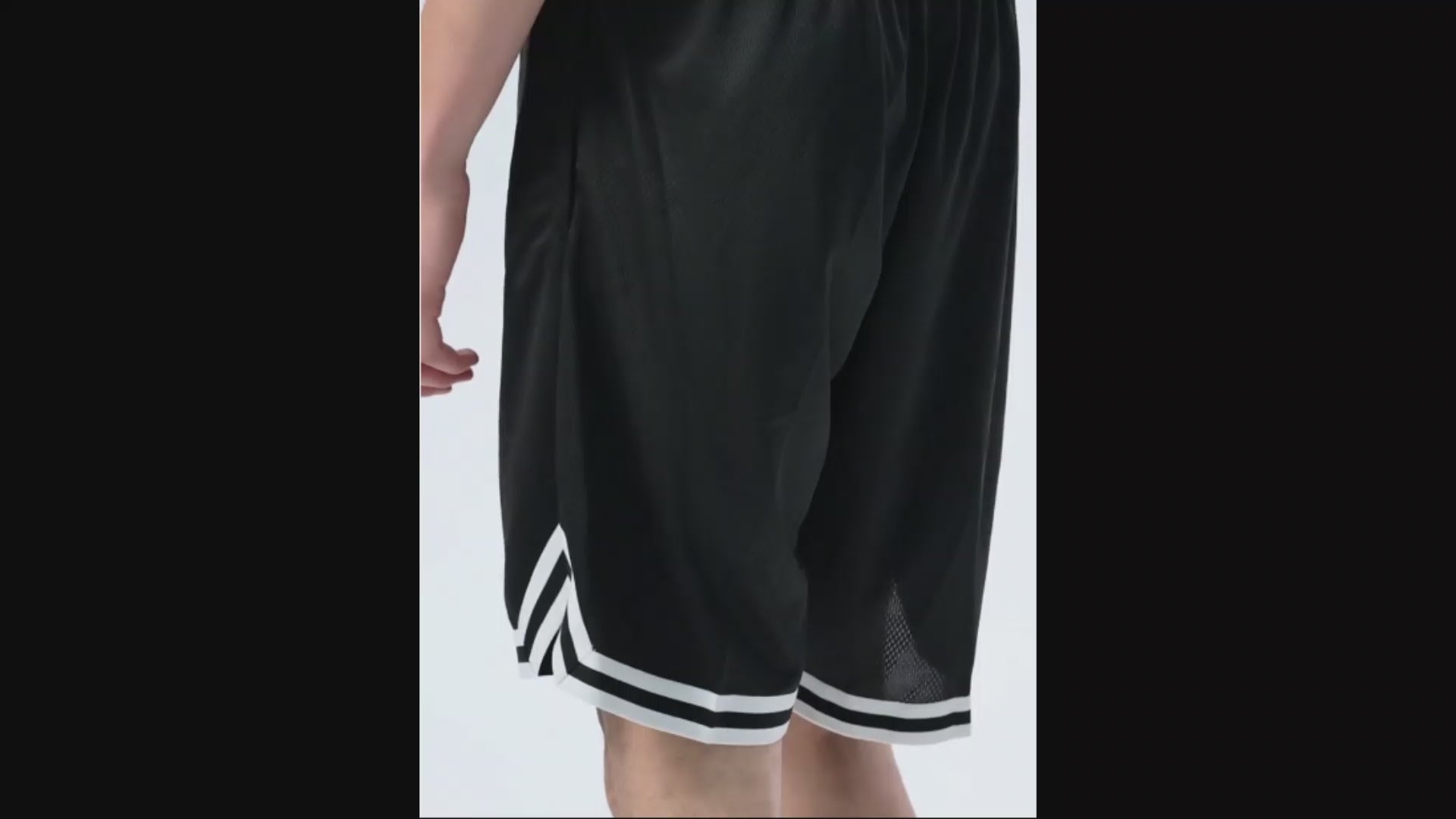 Terrain Court Short